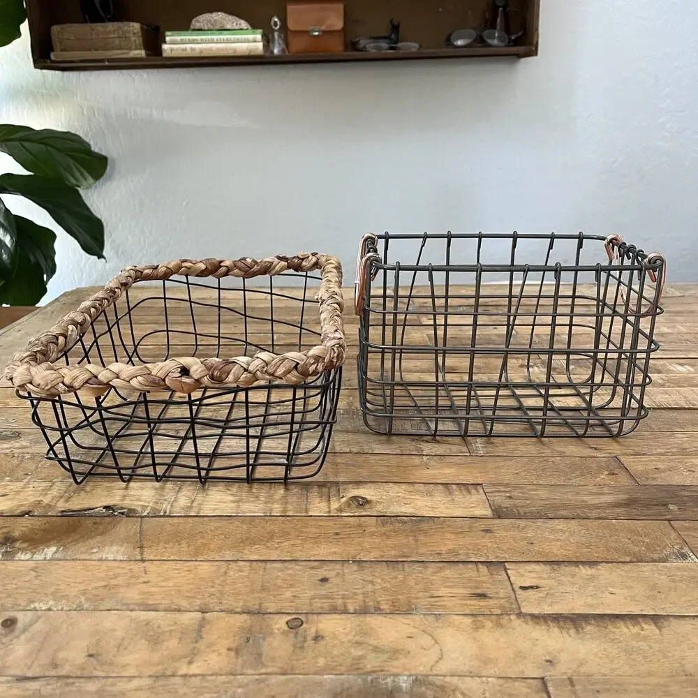 Set of 2 Wire Baskets Husk Wrapped 9